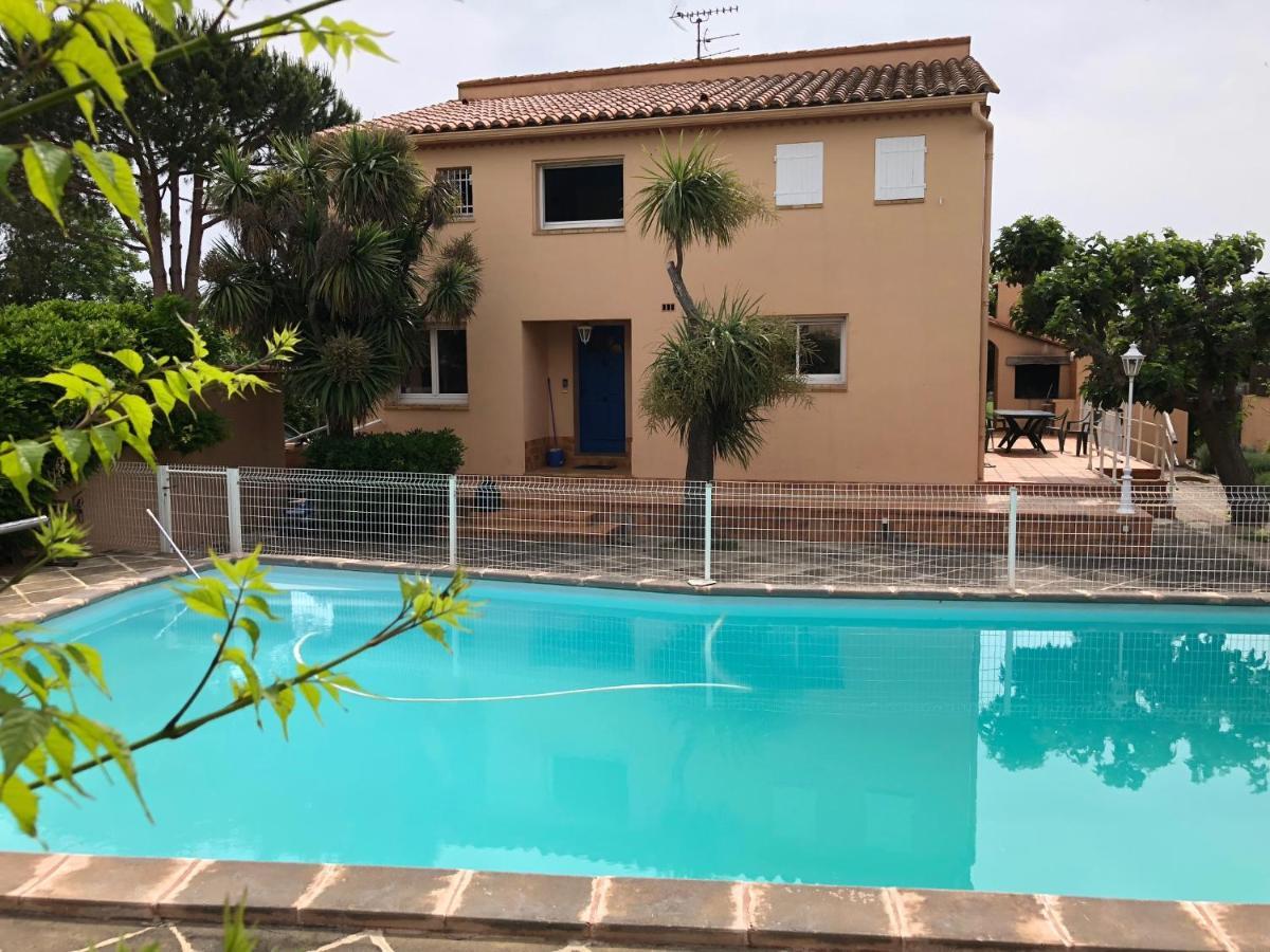 Belle Villa Avec Piscine Sainte-Marie-la-Mer Exterior foto